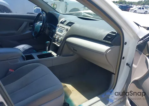 2010 Toyota Camry Le из США, поврежденный, VIN 4T1BF3EKXAU555563